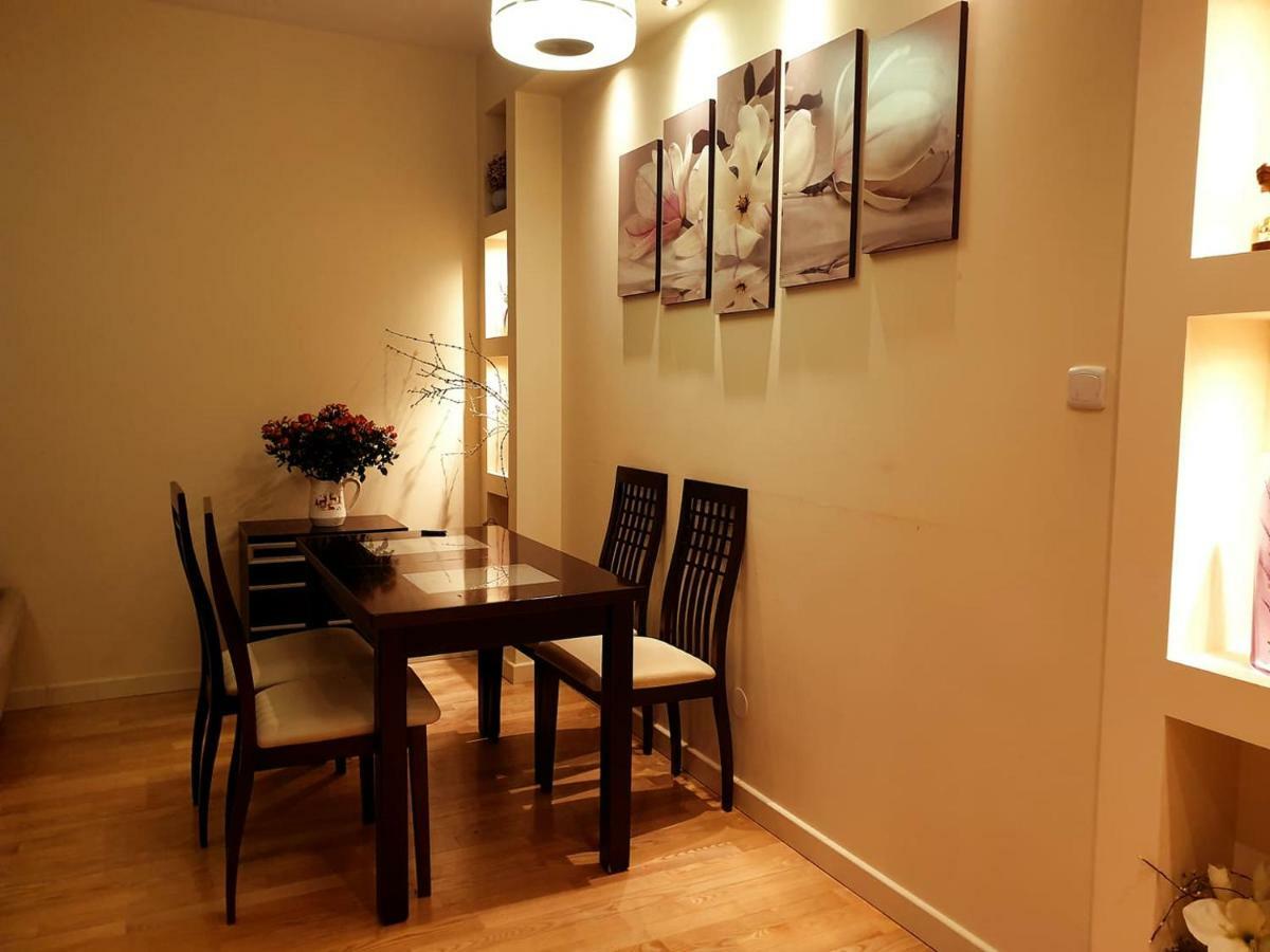 Happy House Apartment Варшава Екстериор снимка